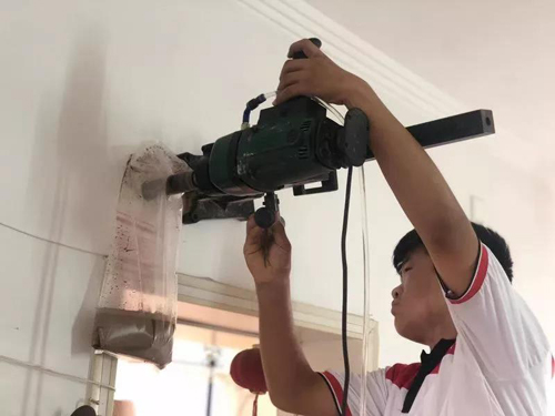 分期付款、簡(jiǎn)化手續(xù)、交叉施工…… 老舊小區(qū)供熱改造搭上“順風(fēng)車(chē)”